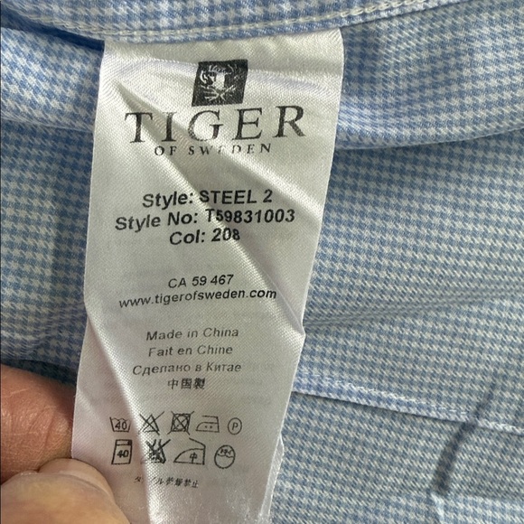 Tiger of Sweden Men’s Blue Checkered Cotton Shirt. Size 41 - Picture 6 of 8